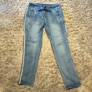 Women Kabana size L denim jeans